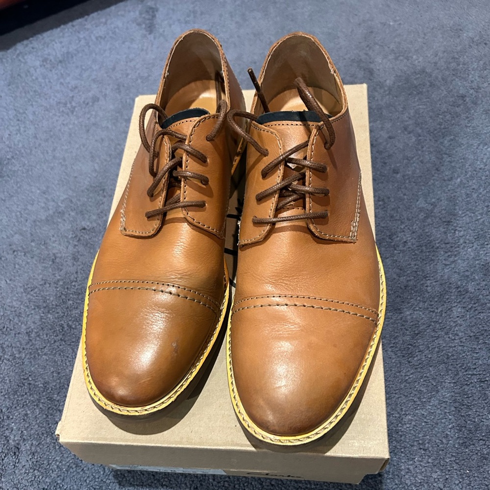 Clarks Men’s Tan Dress Shoes 7 1/2